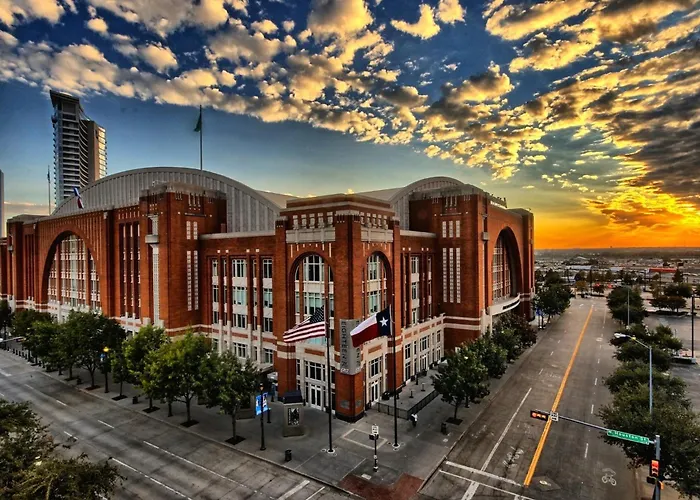 Crowne Plaza Dallas Downtown By Ihg